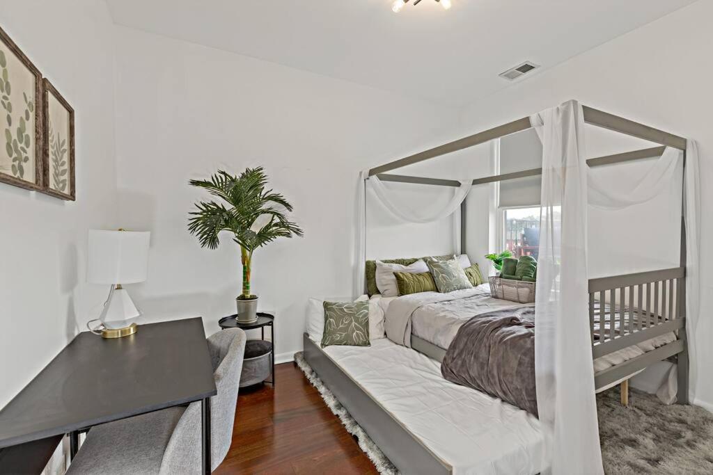 The Penthouse, Lux Stay Near Downtown, Uofc & Lake 芝加哥 外观 照片